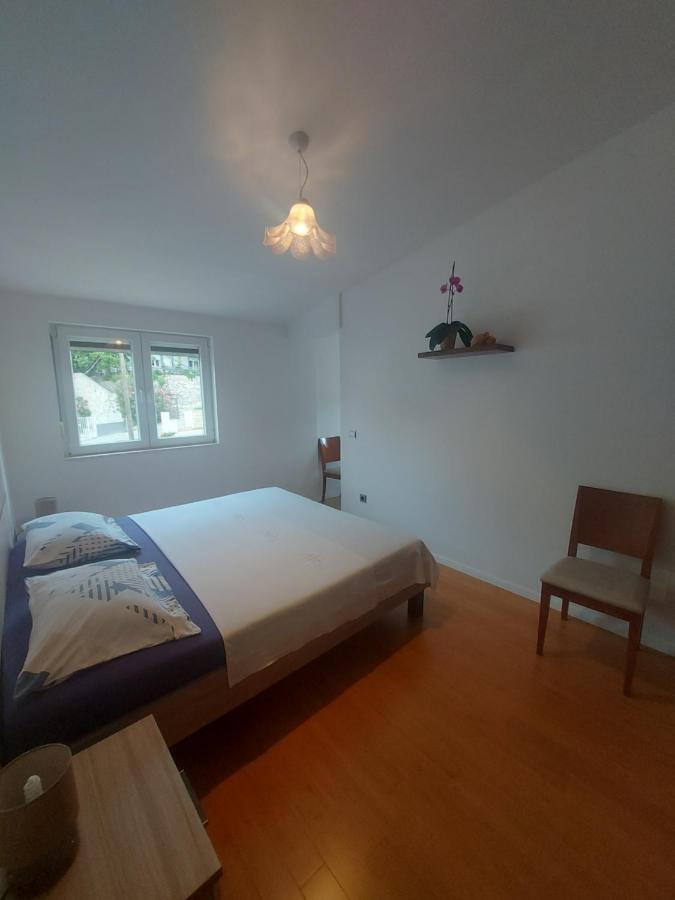 Apartman Mb Podstrana Eksteriør billede